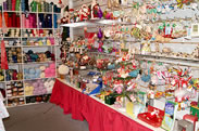 編み物・クリスマスグッズはカイルアNo.1の品揃え！！